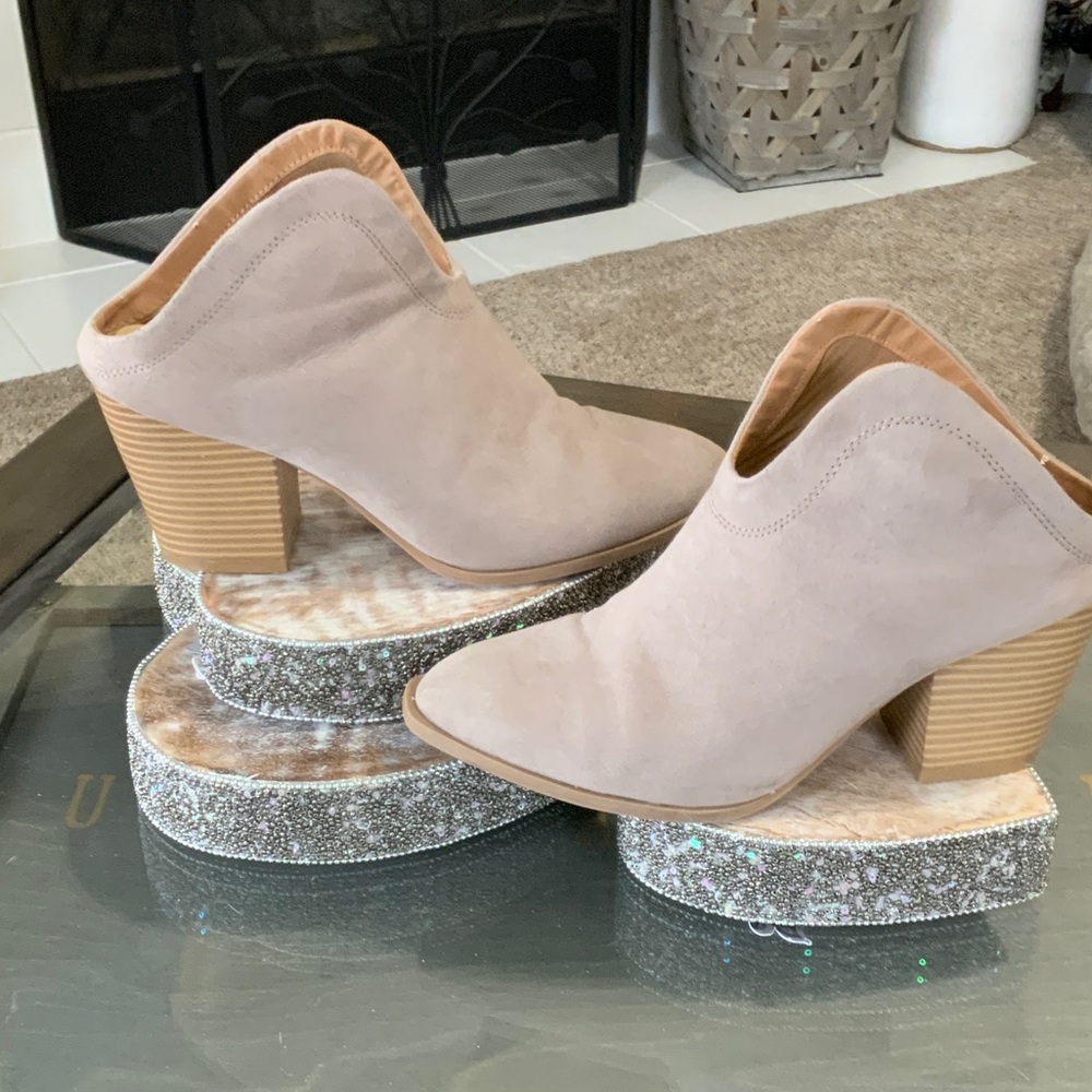 Qupid Cream Mules with Wooden Heel